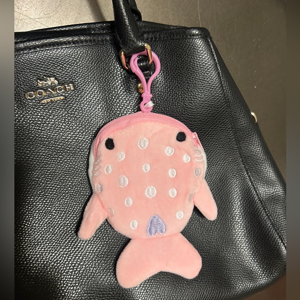 🦈NEW Shark Bag Charm/ Keychain Mini Pouch Bag Cles Cute Whale Shark Pink White